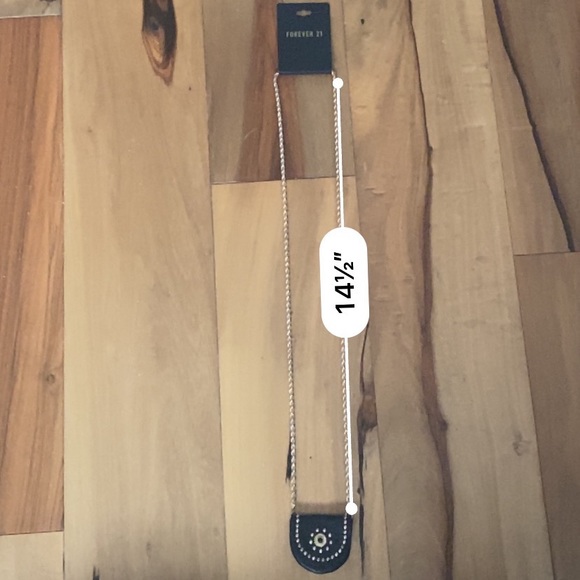 NWT- FOREVER 21 LONG GOLD CHAIN NECKLACE WITH FAUX LEATHER MINI PURSE - Picture 6 of 8